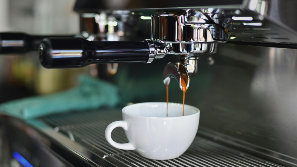 El Aeropress es una opción moderna y versátil.