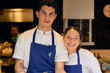 Los chefs Alejandra Navarro y Ernesto Hernández, del restaurante Botánico.